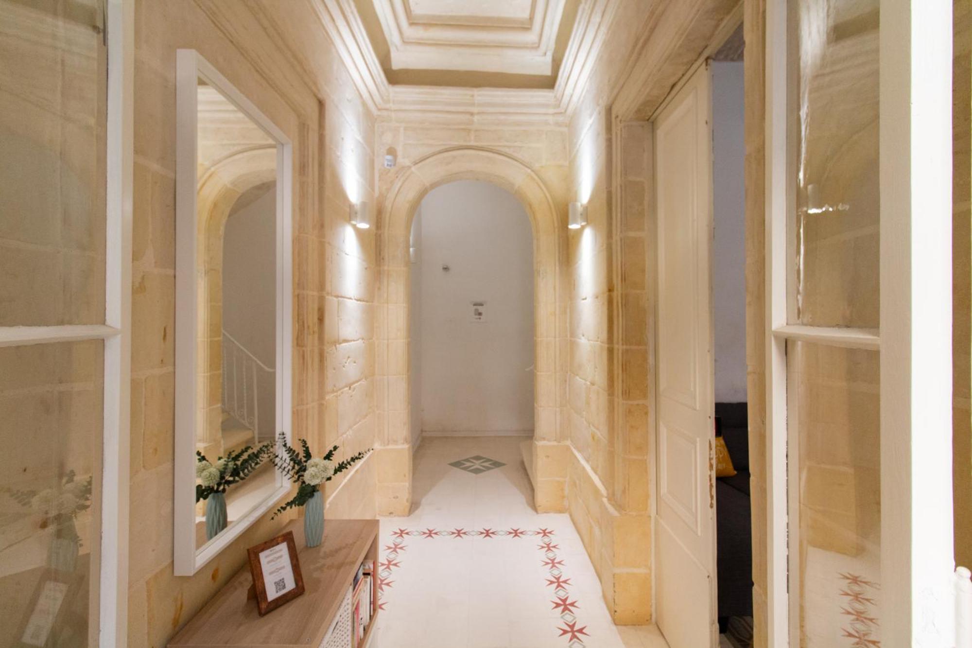 15 Main Gate Aparthotel Birgu Luaran gambar